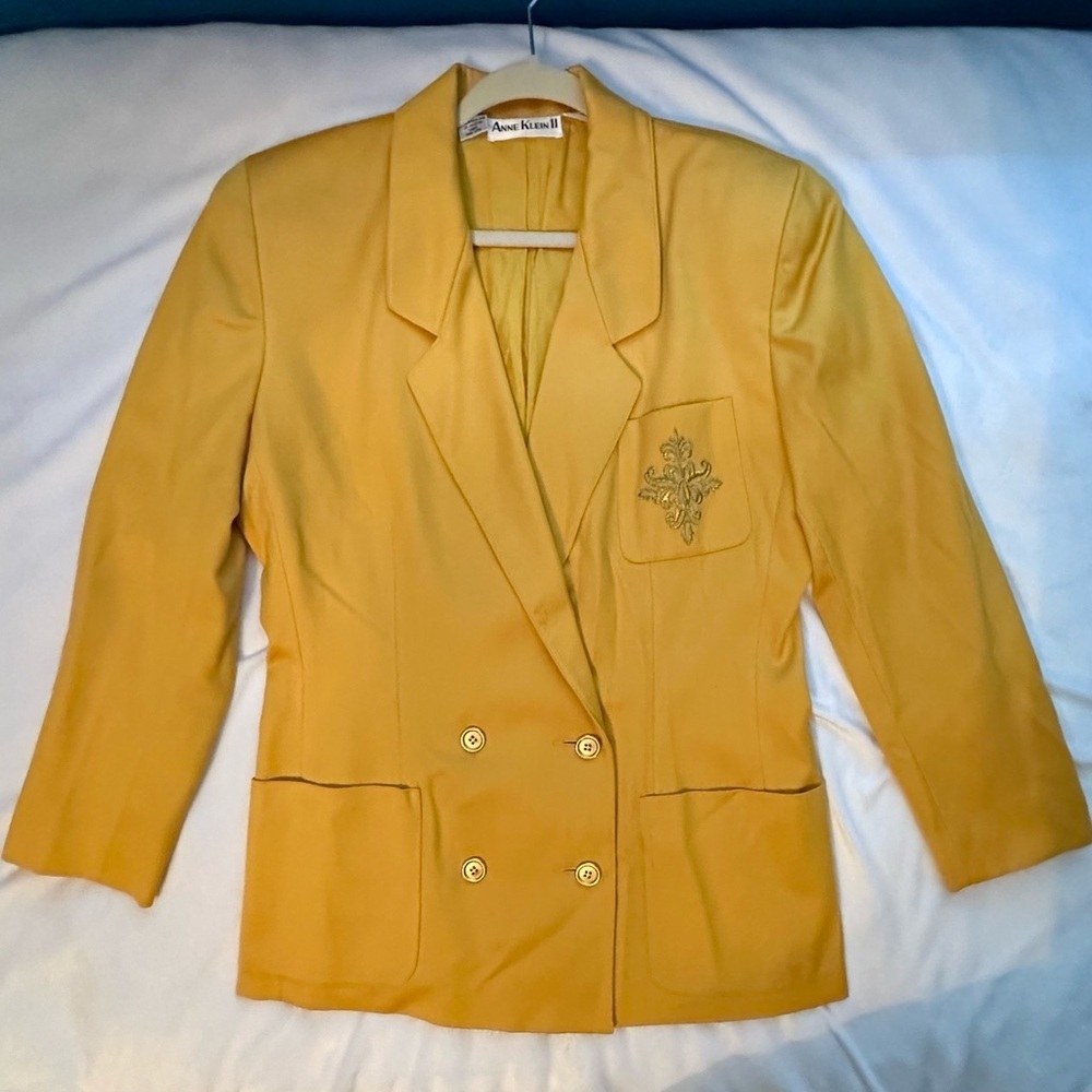 Vtg 90s Anne Klein II Yellow Wool Double Breasted Crest Blazer Jacket Womens 10